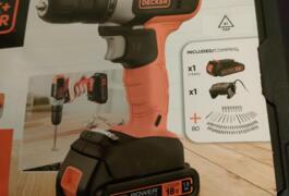 Location outil Perceuse Sans-fil Black et decker près de Trévoux