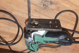 Location outil Scie sauteuse Filaire Hikoki près de Antony