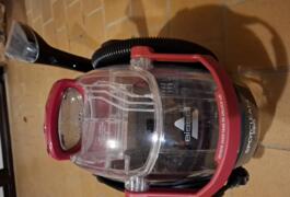 Location outil Shampouineuse Bissell près de Velesmes-Essarts