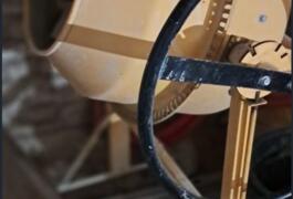 Location outil Bétonnière Électrique Dexter près de La Bouëxière