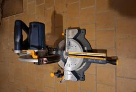 Location outil Scie à onglet Électrique Ryobi près de Velesmes-Essarts