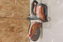 Location outil Découpeuse à disque Électrique Hilti près de Antony