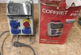 Location outil Coffret de chantier ip54 près de Loon-Plage