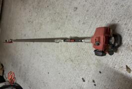 Location outil Tronçonneuse sur perche Thermique près de Bidos