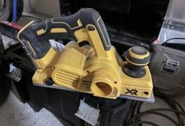 Location outil Rabot Électrique Aeg près de Bidos