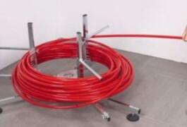 Location outil Derouleur plancher chauffant Black et decker près de Saint-Pal-de-Mons