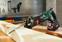 Location outil Scie sabre Électrique Parkside près de Cugnaux