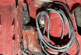 Location outil Visseuse Électrique Hilti près de Fréjus