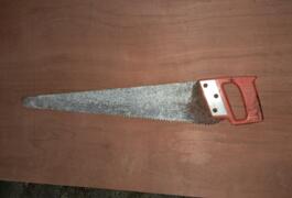 Location outil Scie égoine près de Pau