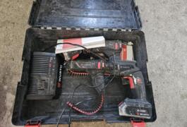 Location outil Visseuse à placo Bosch pro près de Saint-Germain-des-Prés