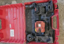 Location outil Niveau laser Hilti près de Saint-Germain-des-Prés