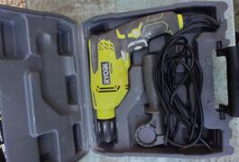 Location outil Perceuse Électrique Ryobi près de Montauroux