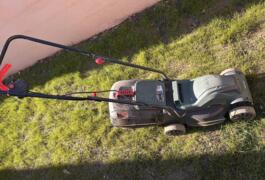 Location outil Tondeuse Électrique Parkside près de Albi