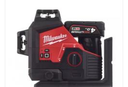 Location outil Niveau laser Milwaukee près de Noisiel