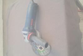 Location outil Meuleuse Électrique Bosch près de Marseille