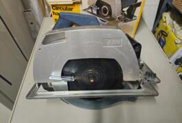 Location outil Scie circulaire Électrique Aeg près de Plappeville