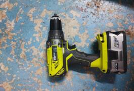 Location outil Perceuse Sans-fil Ryobi près de Saintes