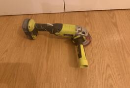 Location outil Meuleuse Sans-fil Ryobi près de Balaruc-le-Vieux