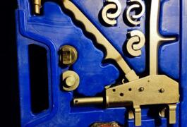 Location outil Pince à sertir près de Traves