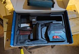 Location outil Niveau laser Bosch pro près de Tours