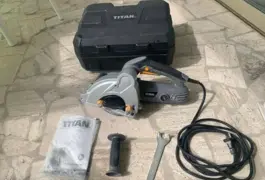 Location outil Rainureuse près de Chauconin-Neufmontiers