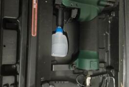 Location outil Cloueuse agrafeuse avec compresseur près de Chauconin-Neufmontiers