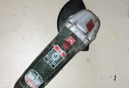 Location outil Meuleuse Électrique Bosch près de Clohars-Carnoët