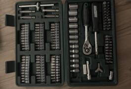 Location outil Clé à douille Coffret près de Saint-Maur-des-Fossés