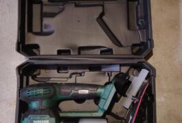 Location outil Ponceuse Batterie Parkside près de Châlons-en-Champagne