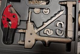 Location outil Pince à sertir près de Pau