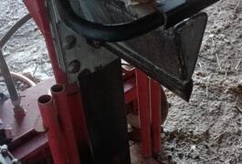 Location outil Fendeuse pour micro tracteur près de Plurien
