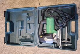 Location outil Scie sauteuse Filaire Hitachi près de Courmont