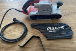 Location outil Ponceuse à bande Électrique Aeg près de Caen