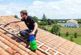 Location outil Échelle De toit près de Locqueltas