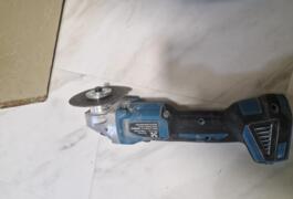 Location outil Accessoires près de Massy