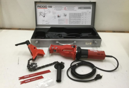 Location outil Scie sabre ridgid 550 électronique près de Annemasse