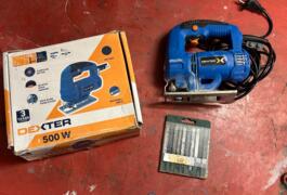 Location outil Scie sauteuse Filaire Dexter près de La Celle-Saint-Cloud