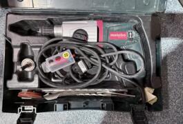 Location outil Burineur perforateur Électrique Metabo près de Sallanches