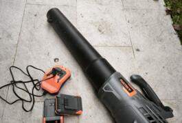 Location outil Aspirateur souffleur Électrique près de Carrières-sur-Seine