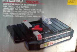 Location outil Coupe carreaux Électrique près de Beaulieu-sur-Loire