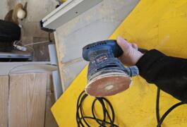 Location outil Ponceuse Électrique Bosch près de Cournon-d'Auvergne