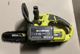 Location outil Tronçonneuse Sans-fil Ryobi près de Estillac