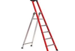 Location outil Escabeau Wurth près de Limetz-Villez