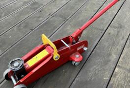 Location outil Cric Rouleur près de Saint-Germain-lès-Corbeil