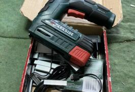 Location outil Agrafeuse Électrique Parkside près de Saint-Germain-lès-Corbeil