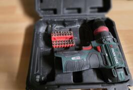 Location outil Visseuse Sans-fil Parkside près de Saint-Sébastien-sur-Loire