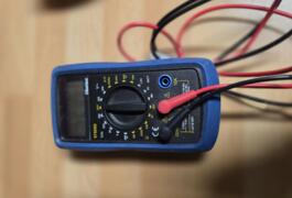 Location outil Testeur électrique Tibelec près de Saint-Sébastien-sur-Loire