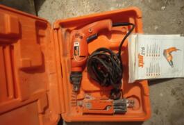 Location outil Visseuse à placo Électrique Spit près de Vertou