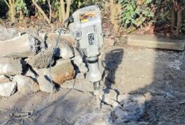 Location outil Marteau piqueur près de Saint-Hélen