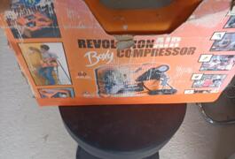 Location outil Compresseur compact près de La Motte